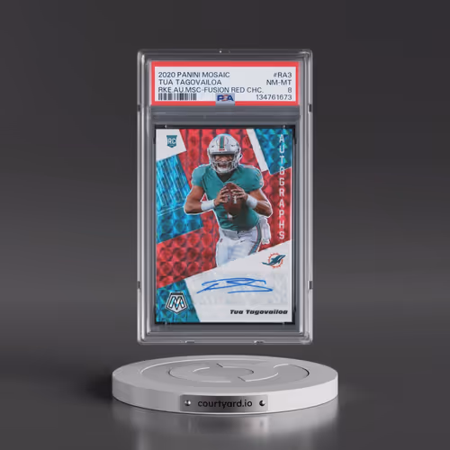 2020 Panini Mosaic Rookie Autographs Mosaic #RA3 Tua Tagovailoa - Fusion Red Choice (PSA 8 NM-MT)