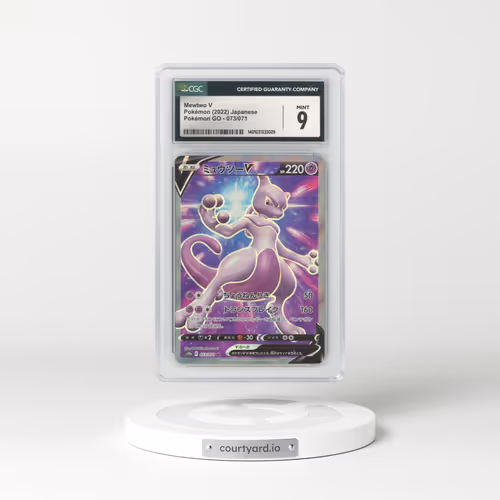 2022 Pokémon GO #073/071 Mewtwo V - Holo (CGC 9 MINT)