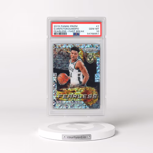 2019 Panini Prizm Fearless #7 Giannis Antetokounmpo - Fast Break (PSA 10 GEM MINT)