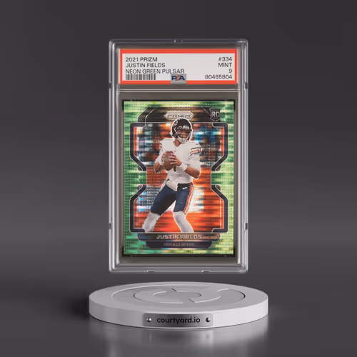 2021 Panini Prizm #334 Justin Fields - Neon Green Pulsar (PSA 9 MINT)