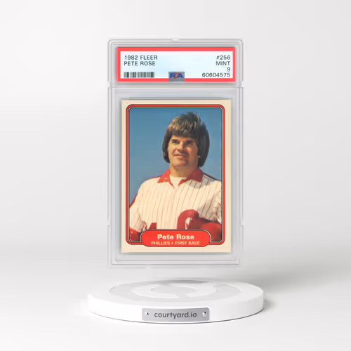 1982 Fleer #256 Pete Rose (PSA 9 MINT)