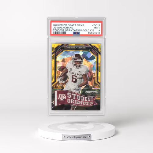 2023 Panini Prizm Draft Picks Student Orientation #SO13 DE'Von Achane - Gold Ice Prizm (PSA 9 MINT)