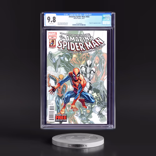 Amazing Spider-Man #692 CGC 9.8 White Pages (Marvel Comics, 10/12) - Universal