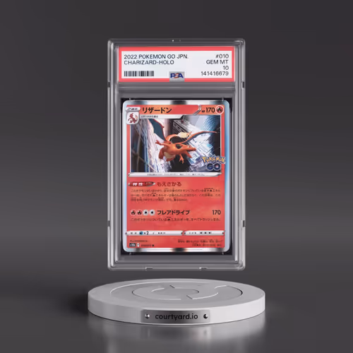 2022 Pokémon Go #010 Charizard - Holo (PSA 10 GEM MINT)