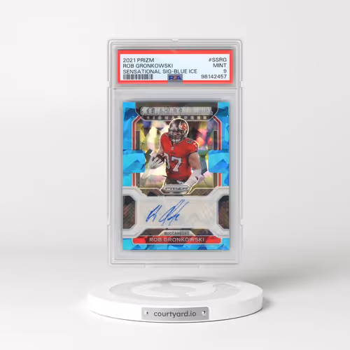 2021 Panini Prizm Sensational Signatures #SSRG Rob Gronkowski - Blue Ice (PSA 9 MINT)