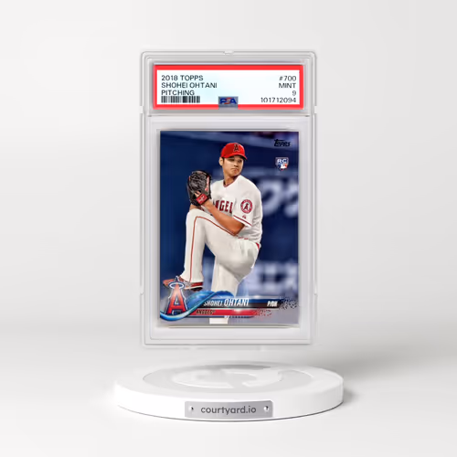 2018 Topps #700 Shohei Ohtani - Pitching (PSA 9 MINT)