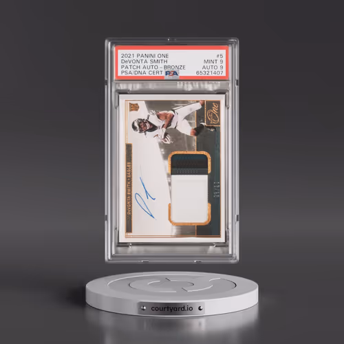 2021 Panini One #5 DeVonta Smith - Patch Autograph-Bronze (PSA 9 MINT)
