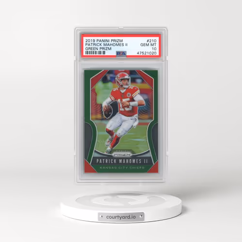 2019 Panini Prizm #210 Patrick Mahomes II - Green Prizm (PSA 10 GEM MINT)
