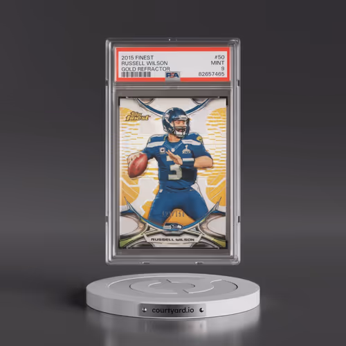 2015 Finest #50 Russell Wilson - Gold Refractor (PSA 9 MINT)