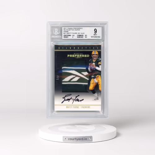 2017 Panini Preferred Silhouettes Super Prime #37 Brett Favre JSY AU/2 (BGS 9 MINT)