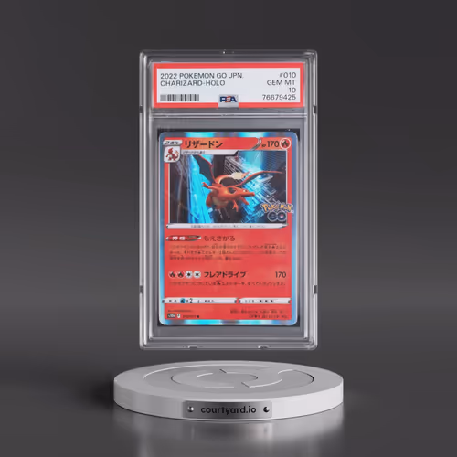 2022 Pokémon Go #010 Charizard - Holo (PSA 10 GEM MINT)