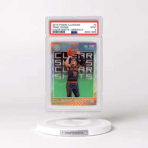 2019 Panini Illusions Clear Shots #5 Trae Young - Emerald (PSA 9 MINT)