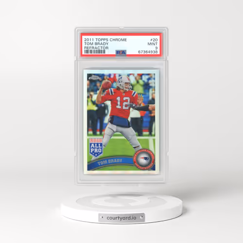2011 Topps Chrome #20 Tom Brady - Refractor (PSA 9 MINT)