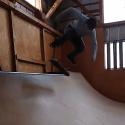Backside kickflip - Miscast 
