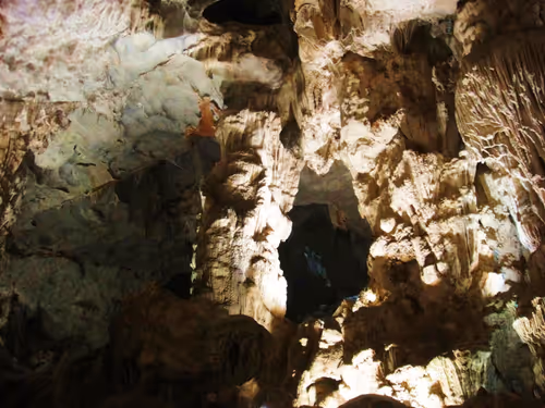 Item #47740723628740992811774374688397150768592318939959493340400451528820407664641 Media