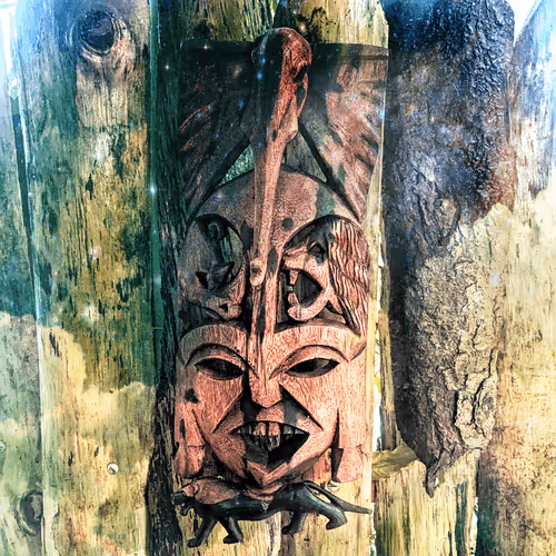 Item #20263366600750275083551787550457323161745504762773807667868667840407086825572 Media