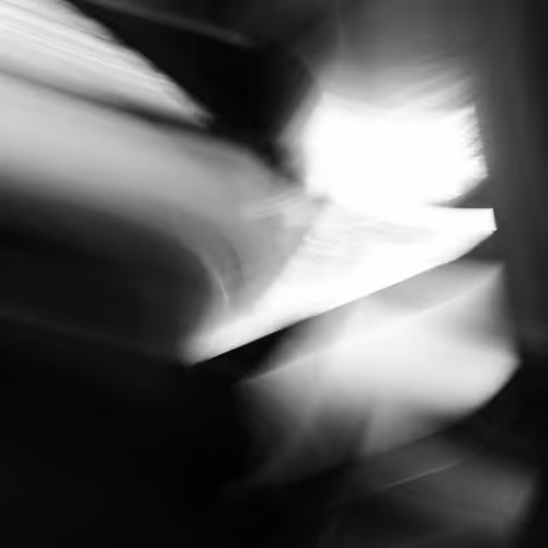 Item #67991212917795004994613341270004655178214916730460395373872227098103717560321 Media