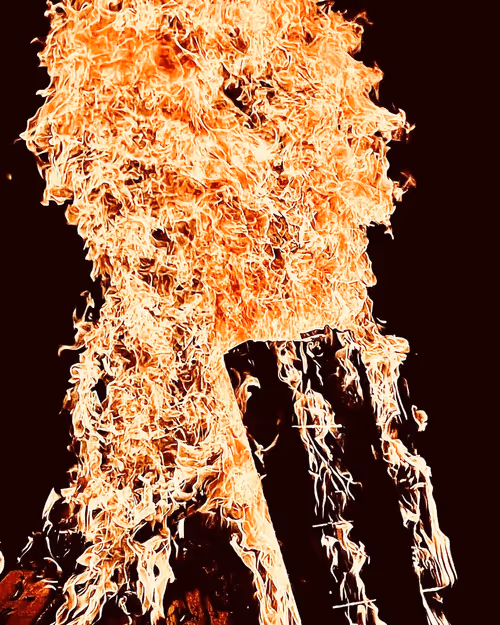 Item #75671859241641214878129532606226329122459776654842361315027014835408950264808 Media