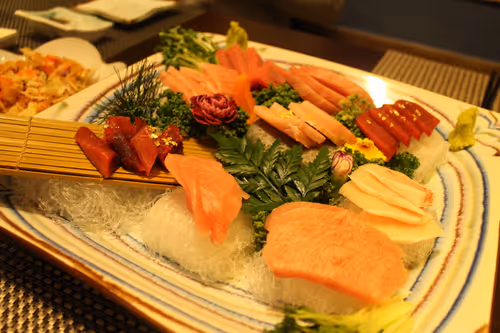 Item #76436442403238931654769079215325506734034420621269194264977366280822016966657 Media