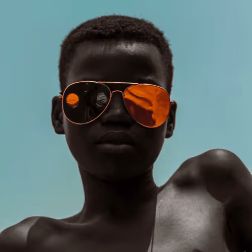 Item #17552955452124219310234130929631876967782298758148539284676051858403234938881 Media