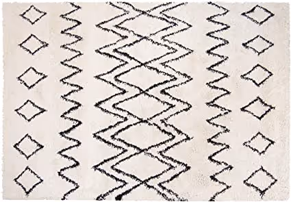 Item #20972406352277557657775142149467468152815513634749161343427010777932579733505 Media