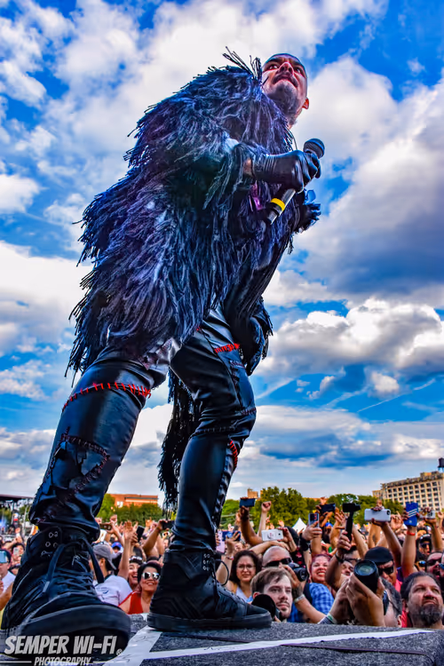 Item #110527260679406616687648876456332476743393224185300282858370831873938114478081 Media