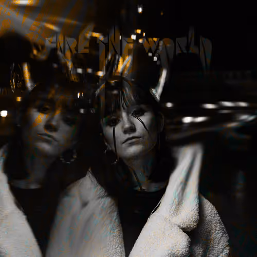 Item #68600874642738005322599541916264472448206650179111335487011123443752161509381 Media