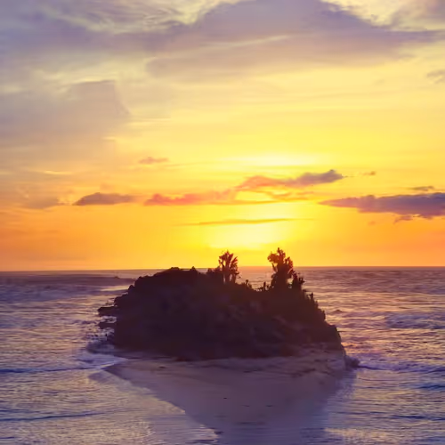 Item #29944342553246244514538317618467859415353478294903514238904970544887401283585 Media