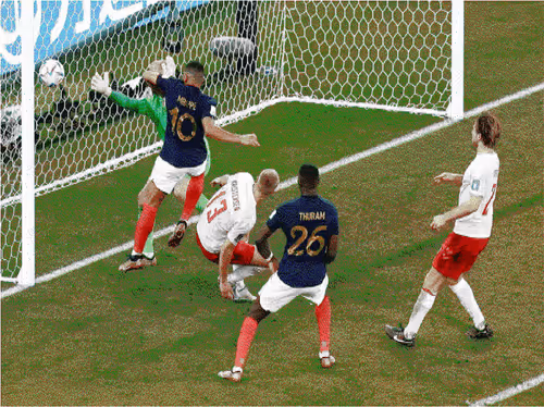 Item #65693431336737846623910305475550192069480620140523173107497942524101480415233 Media