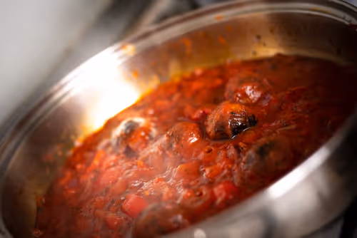 Item #108306877800807607984696183455629240131551285879430987987439970685344131579905 Media