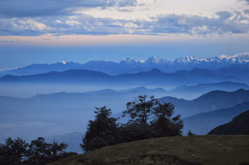 Item #43185651447157095597325589092392711881648277728286344173994281176343668326401 Media