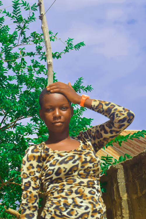 Item #38915332741735387792516538954722392735058540622513629718741133273716095975425 Media