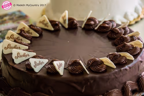 Item #21218919643484846679386017214105436286474954155539936946797714307303849590804 Media