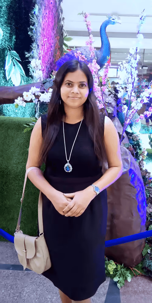 Item #70380890896986350035953124659598355529364139869800606797745305927524349378561 Media