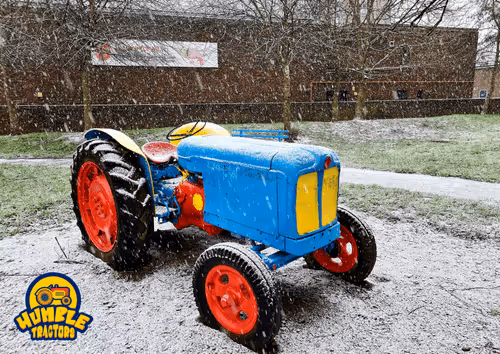 Item #35863194083128256797647772425284652682645032595179500226087347033959479377921 Media