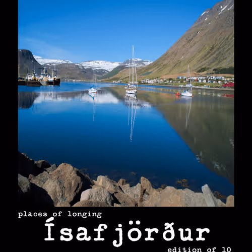 Item #54092708251689304060008626725907944876680074354438048784149165903532083118090 Media