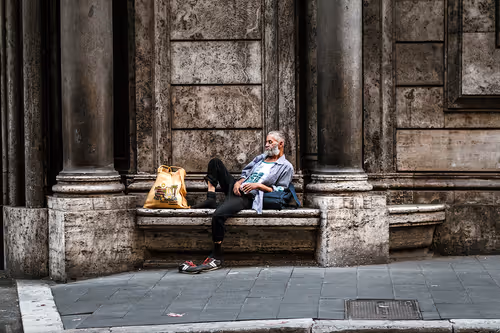 Item #24903874531350115991913359074638014120394763804843076394666794926957289013249 Media