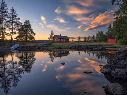 Item #96581077355438815098839991825512832741865857060493476294166675765552922755073 Media