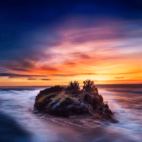 Item #29944342553246244514538317618467859415353478294903514238904970106182261800961 Media