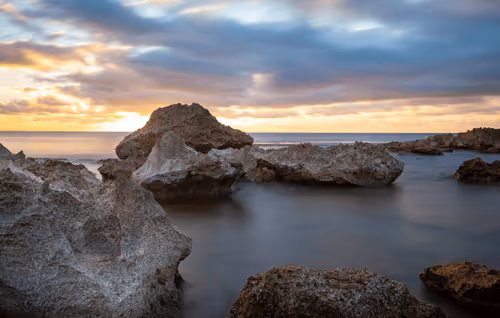 Item #60469663086247547060734774796591062506143363533646926759444952859520968687617 Media