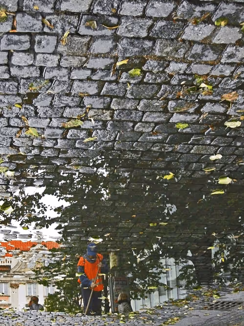 Item #72771752724512834897841148734331697196499953349916527017693403088282552631396 Media