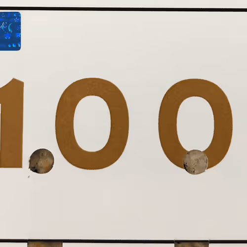 Item #23712955375445781403554449597734991184459726037539563642804381141106692194305 Media