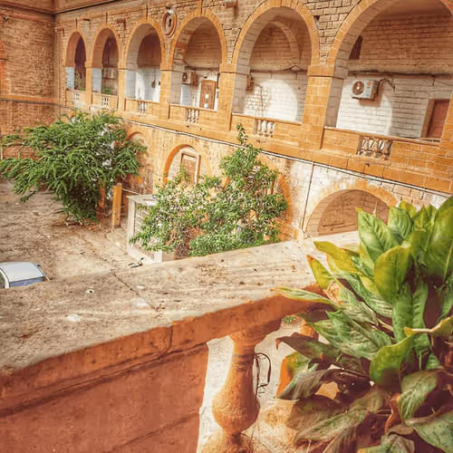 Item #38635769552370406339735606302440485679200118302111211897685168737377660698625 Media