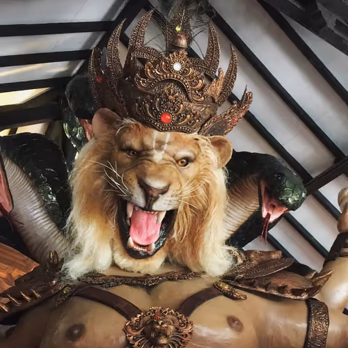 Item #1374565384901443313243407032183243672358256982300226580376732919866450771978 Media