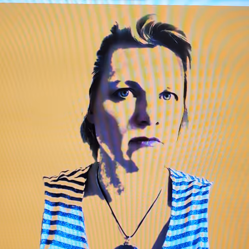 Item #7546491047107322762674593737698602790501548684970254007362911893593880788993 Media