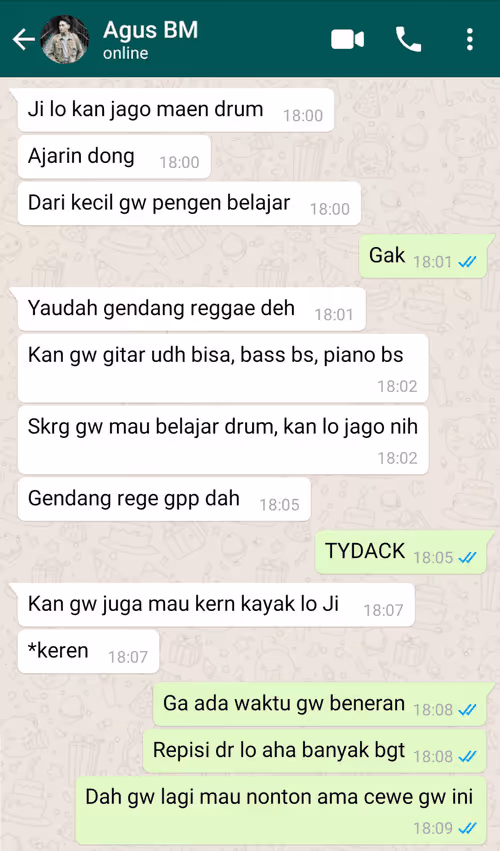 Item #94487048703349392714148872642669404439837971449876389214219603054433595817985 Media