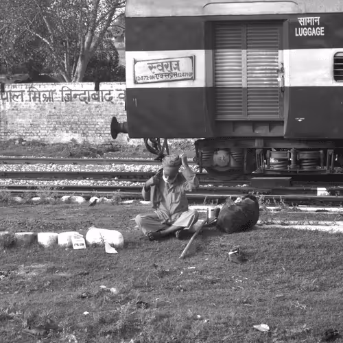 Item #109579018027133606473158902058456759875658318669045531735484408475640821448705 Media