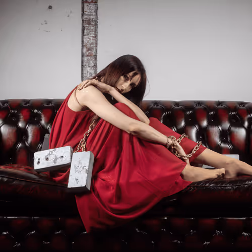 Item #58449322519431846872253089804577122753682979220247499216515440986629328601089 Media