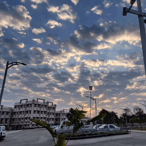 Item #114634760847549644346751486763596903083648502583899387606707313340210372149250 Media