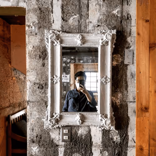 Item #56898950157913093593627224256500170032881666157173615048892704371506361139201 Media